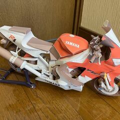 ペーパークラフトバイク YZF-R1 完成品の画像