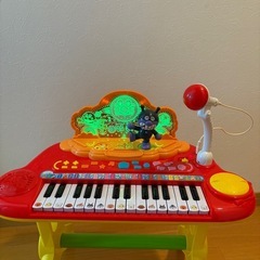 【決まりました】 アンパンマンのピアノの画像