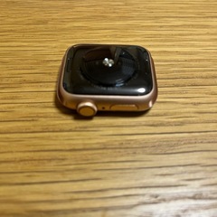 Apple Watch SE ゴールド LTE/GPSモデル 本日、明日の方優先 定型文NGの画像