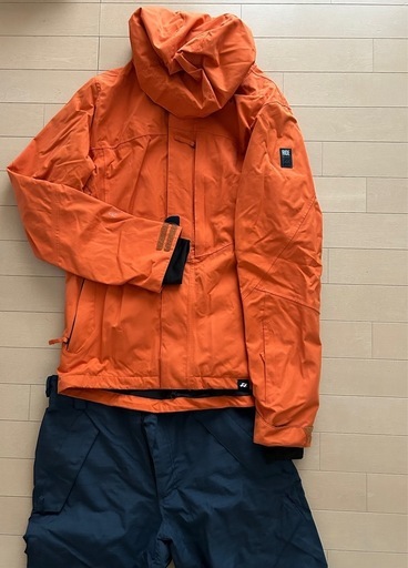 スノーボードウェア