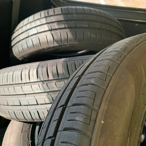 早い方優先！ほぼ新品タイヤ　175/65/15