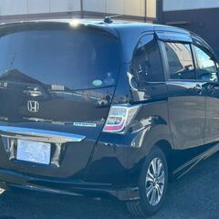 H23年式　フリードHV　HVジャストセレクション　車検：令和9年10月！　7人乗り！の画像