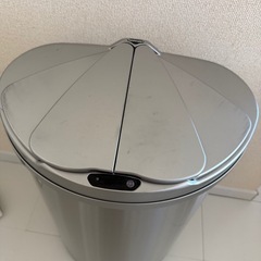 ゴミ箱 47リットル の画像