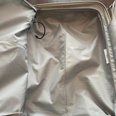 Samsoniteのスーツケースの画像