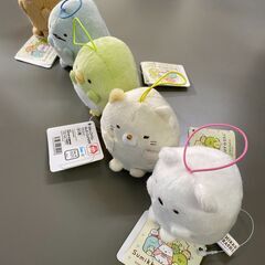 クリスマスプレゼント（のおまけ？）にいかが？　【すみっコぐらし ばんざいゴムひも付きマスコット5種】の画像