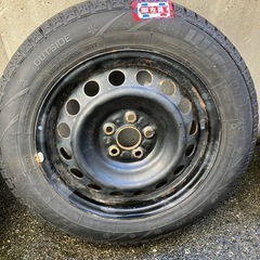 スタッドレスタイヤの画像