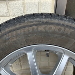 ハンコック　
スタッドレスタイヤ　195/65/R15の画像