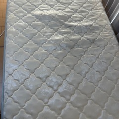 【美品】すのこフレーム　マットレスの画像