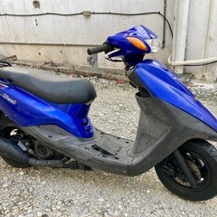 ベース車★トリート125の画像