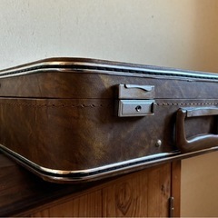 トランクの画像