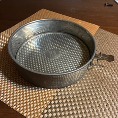 フラワー模様 ケーキ型 直径約25cm 枠金具付き　2ヶの画像