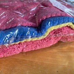 フェイスタオル3枚　ピンク、ブルー、イエローの画像