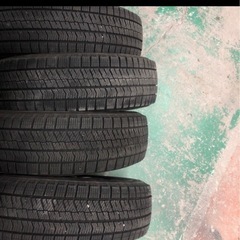 14インチスタッドレスタイヤの画像