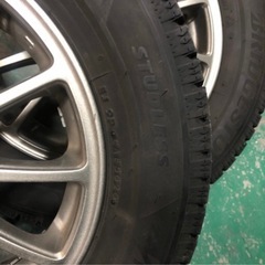 14インチスタッドレスタイヤの画像
