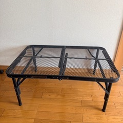 【山善テーブル2台セット】・屋外向け・持ち運び可の画像