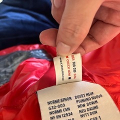 モンクレール ベスト ジャンパーの画像