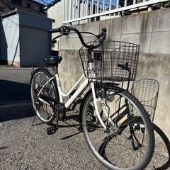 (取引中)軽快車、ママチャリ、26インチ、LEDライト、6段切替の画像