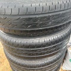 🛞タイヤの画像