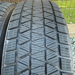 225/60R18ブリヂストンDM-V3スタッドレスRAV4 ハリアー　アルファードの画像