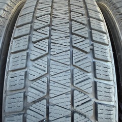 225/60R18ブリヂストンDM-V3スタッドレスRAV4 ハリアー　アルファードの画像