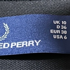 FRED PERRY トラックジャケット Mの画像