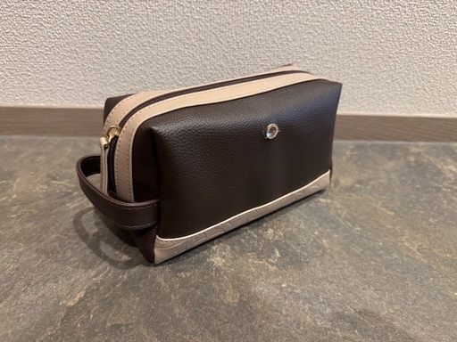 エミレーツ航空ファーストクラス　メンズ　アメニティキット