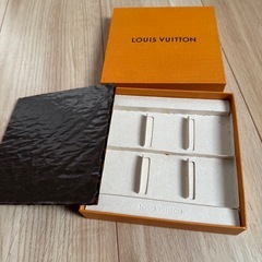 ルイヴィトンの空き箱の画像