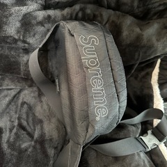 supreme ボディバッグの画像