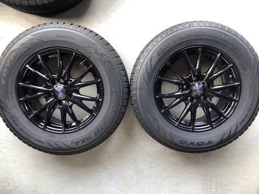 215/70R16 スタッドレス