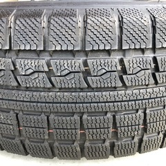 215/70R16 スタッドレスの画像