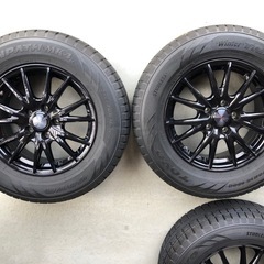 215/70R16 スタッドレスの画像