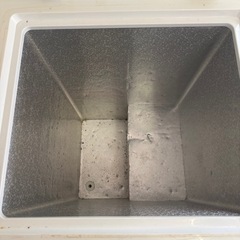 アイリスオーヤマ 冷凍庫 PF-A100TDの画像