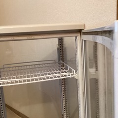 業務用冷蔵庫の画像