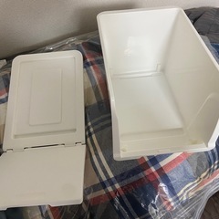 衣装ケースの画像