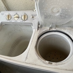 二槽式洗濯機の画像