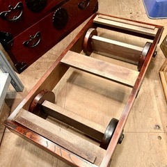 岩谷堂箪笥 車箪笥 鍵付き 岩谷堂 タンス 箪笥 車タンス 整理タンス チェスト キャビネット サイドボード ローボード テレビ台 民芸家具 伝統工芸 和家具 和モダン レトロ アンティーク 骨董 漆塗り 南部鉄器 欅 ケヤキ 収納 の画像