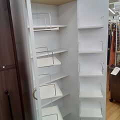 ★リユースのサカイつくば店★TK7405  扉付収納 ホワイト H159×D44×W60 クリーニング済みの画像