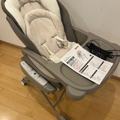 アップリカ ユラリズムオート　ハイローチェア　電動の画像