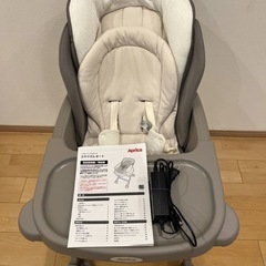 アップリカ ユラリズムオート　ハイローチェア　電動の画像