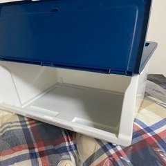 衣装ケースの画像