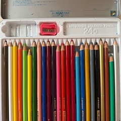 Hello Kitty 24色色えんぴつの画像