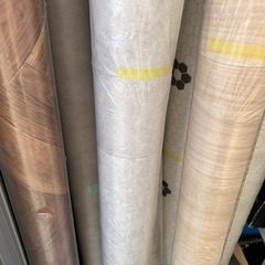 7本まとめてどうぞ　新品未使用 クッションフロア　まとめて7本　リフォーム　DIY 引越し 内装　材料　改築 リノベーション　不動産 大工　施工　工事 修理 大工 床 事務所 一軒家 古民家 改築　カフェ 店舗 事務所 メンテナンス　脱衣所 玄関 トイレ 和室　洋室 の画像