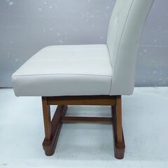 ★合皮製回転チェアー　お年寄りに最適！座面の高さ41cm★の画像