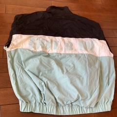 EASTBOY イーストボーイ　マフラー　ウィンドブレーカー　美品　制服　なんちゃって制服　中学生　高校生の画像