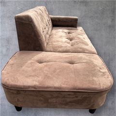 ブラウンスウェード　ソファ＋オットマンの画像