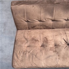 ブラウンスウェード　ソファ＋オットマンの画像