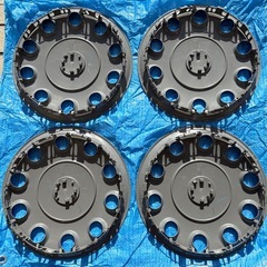 【美品】ミラココア　純正ホイールキャップ　4枚の画像