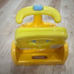 アプリカ　ベビーバスチェアの画像