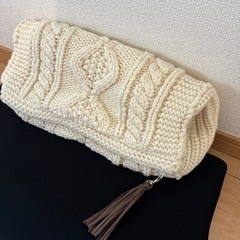 ニットクラッチバッグ
の画像