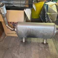 スカイラインv37純正リアマフラー200gtの画像